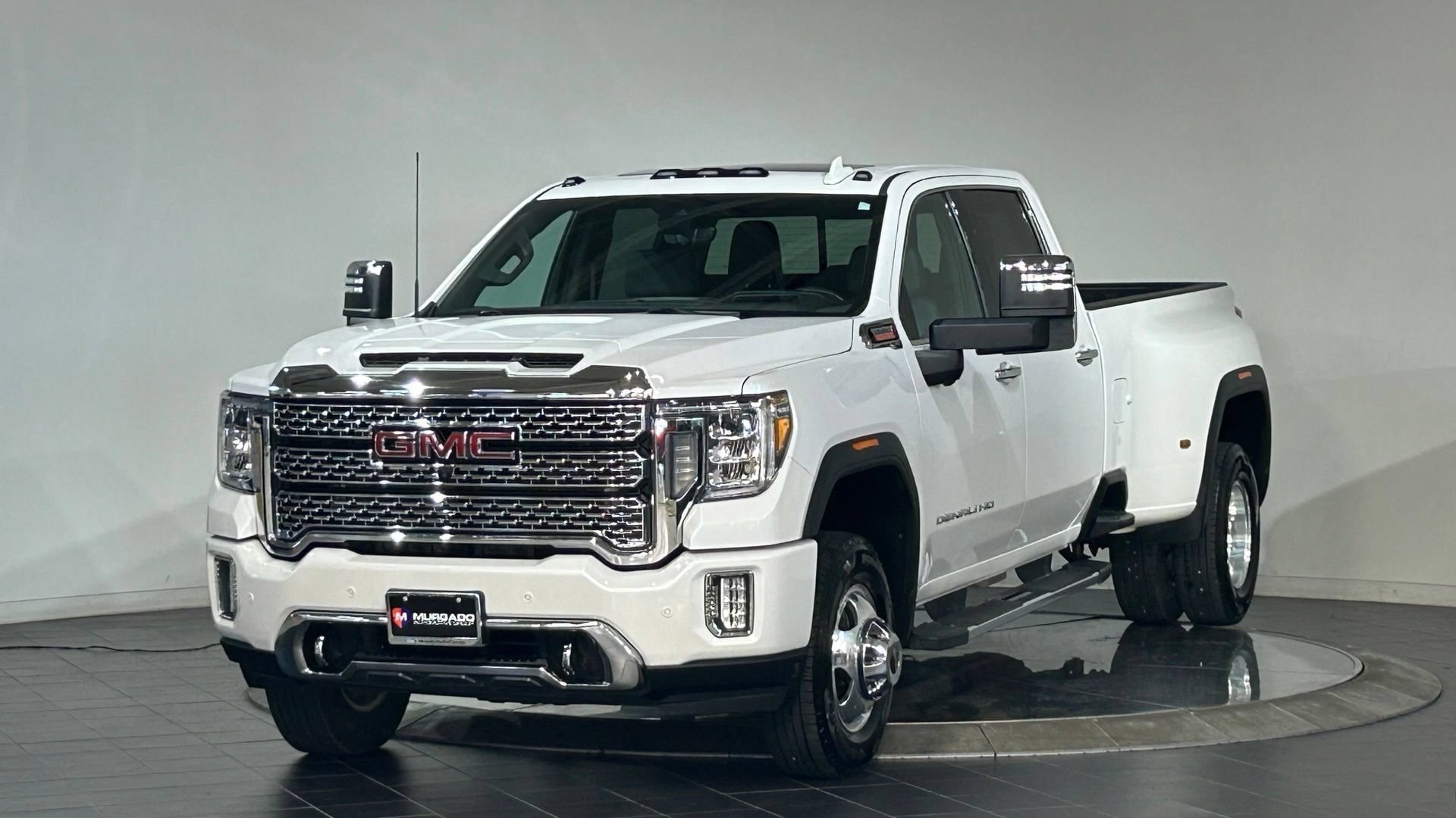 Used 2020 GMC Sierra 3500 Denali w/ Denali Ultimate Package AWD/4WD image 5