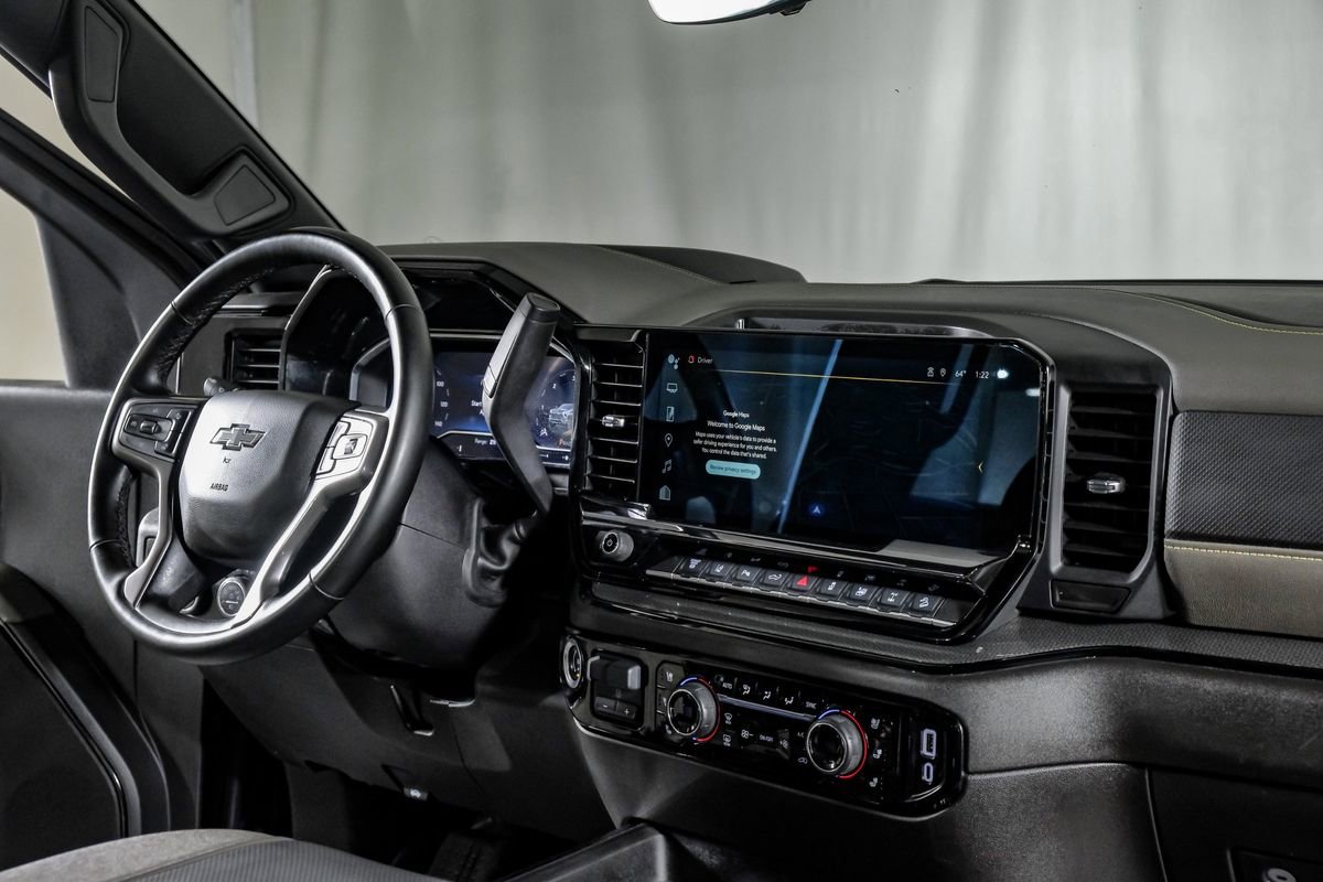 Used 2025 Chevrolet Silverado 2500 ZR2 w/ Technology Package image 22