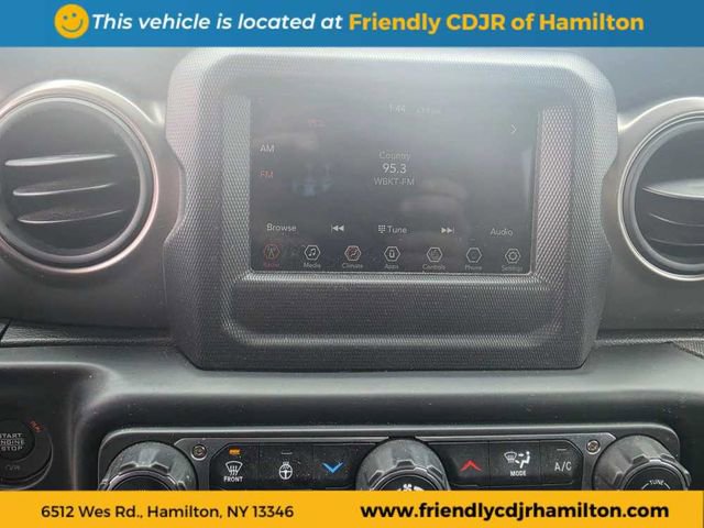Used 2023 Jeep Gladiator Sport AWD/4WD image 15