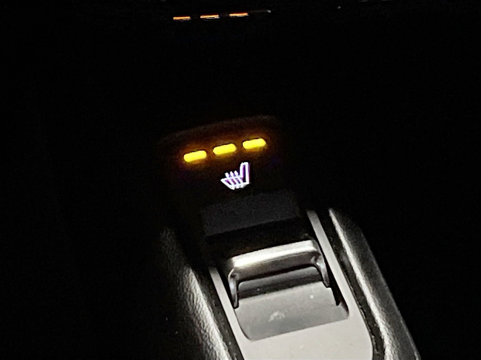 Used 2025 Kia Telluride S image 21