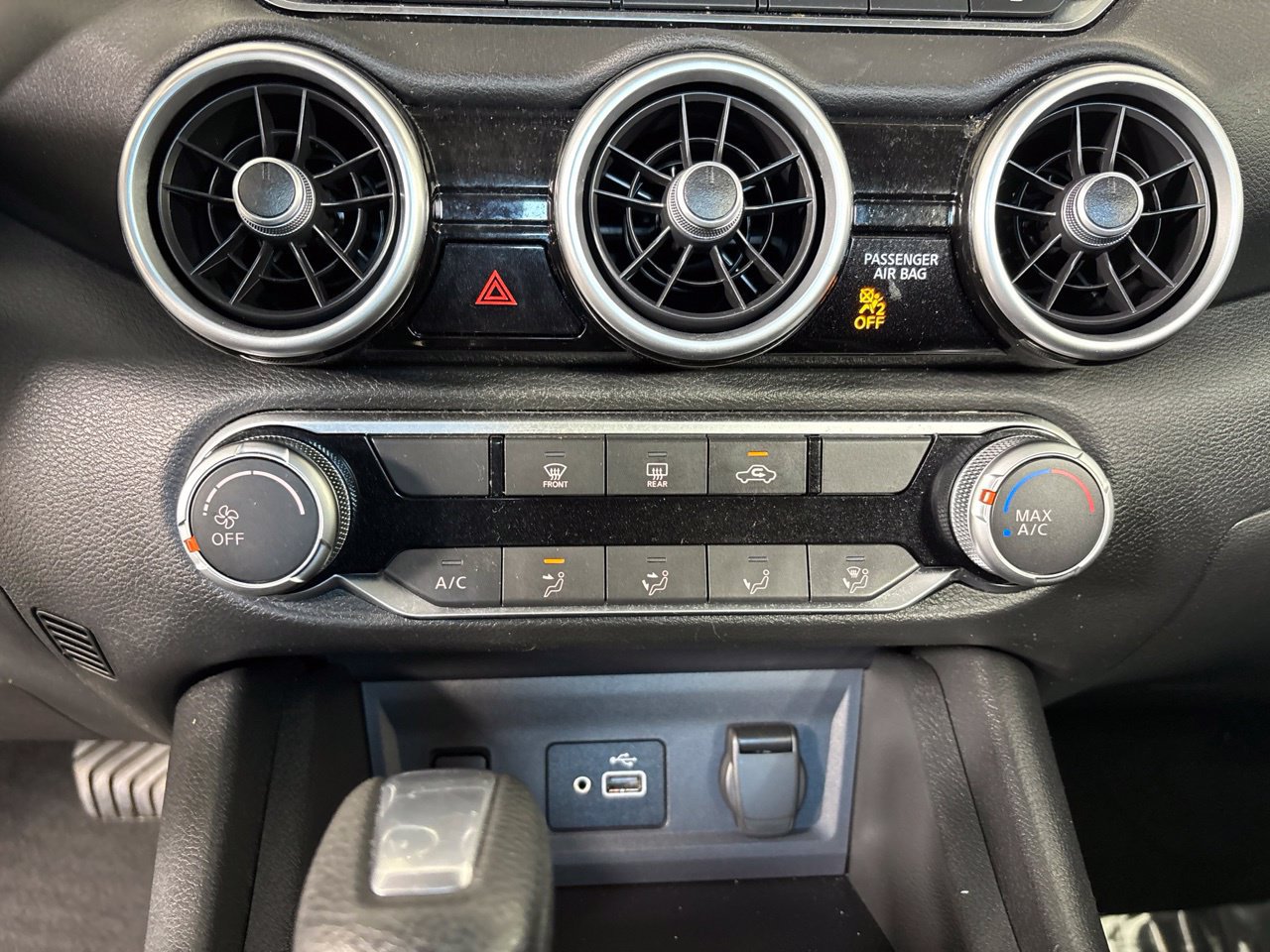 Used 2024 Nissan Sentra S FWD image 18
