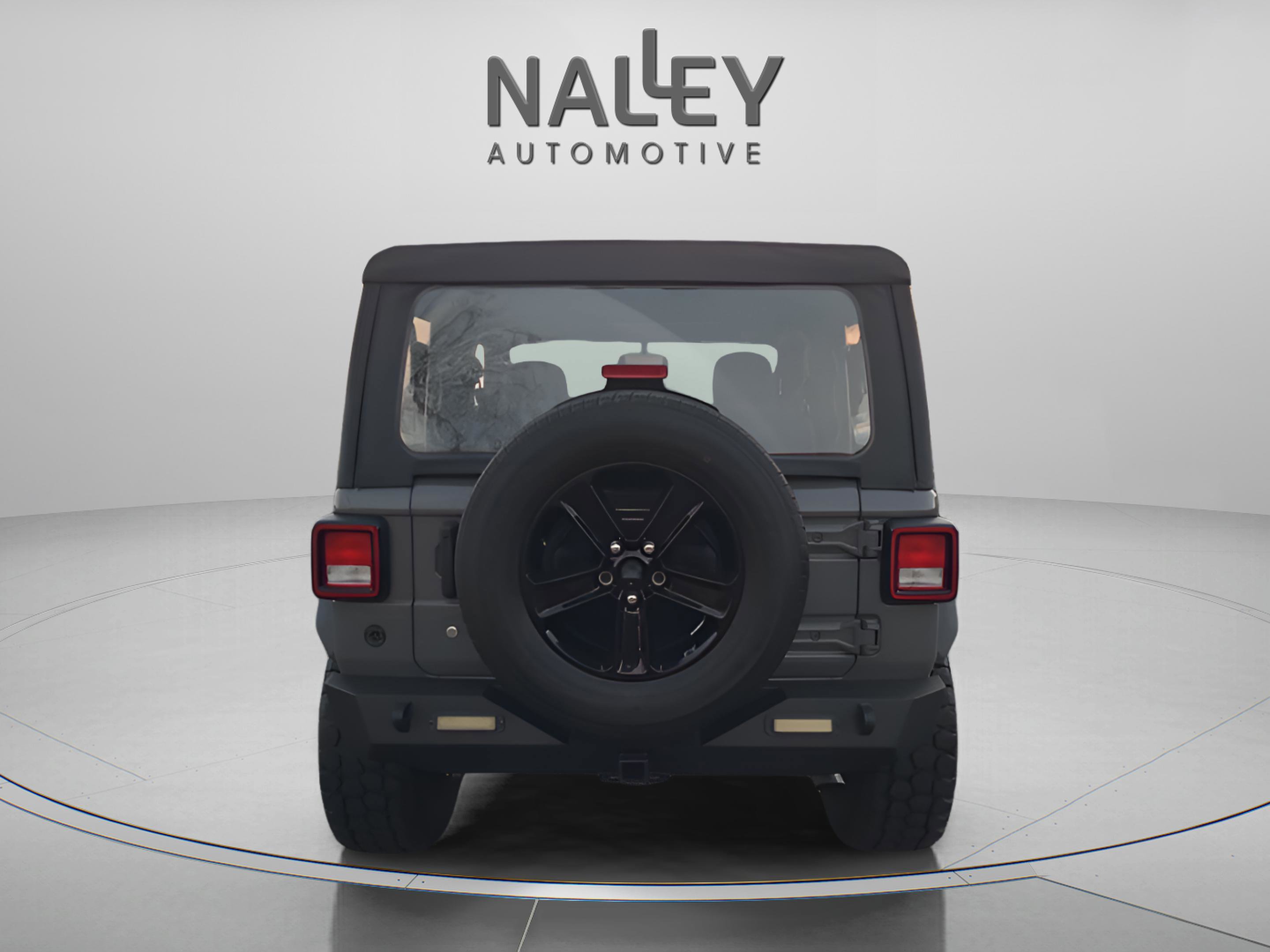 Used 2022 Jeep Wrangler Sport image 5