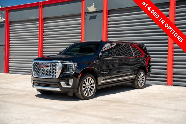 Used 2023 GMC Yukon XL Denali w/ Advanced Technology Package