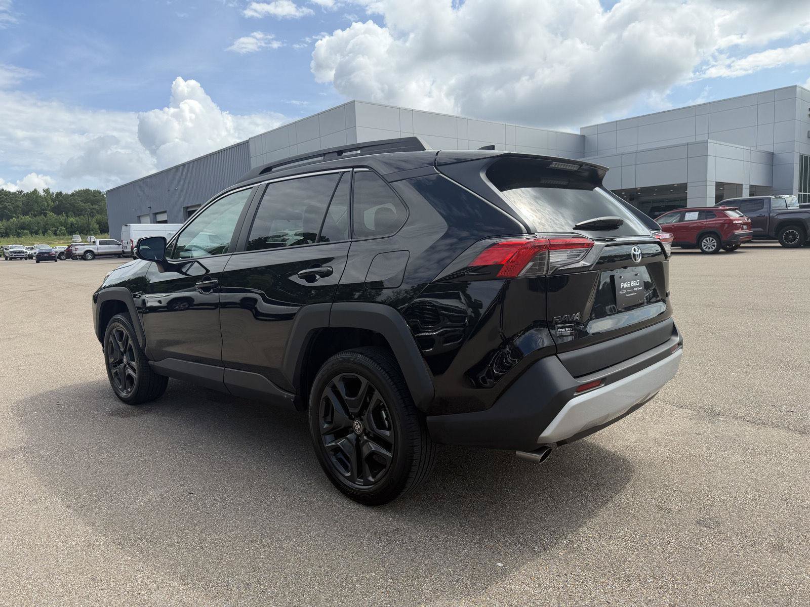 Used 2024 Toyota RAV4 Adventure AWD/4WD image 4
