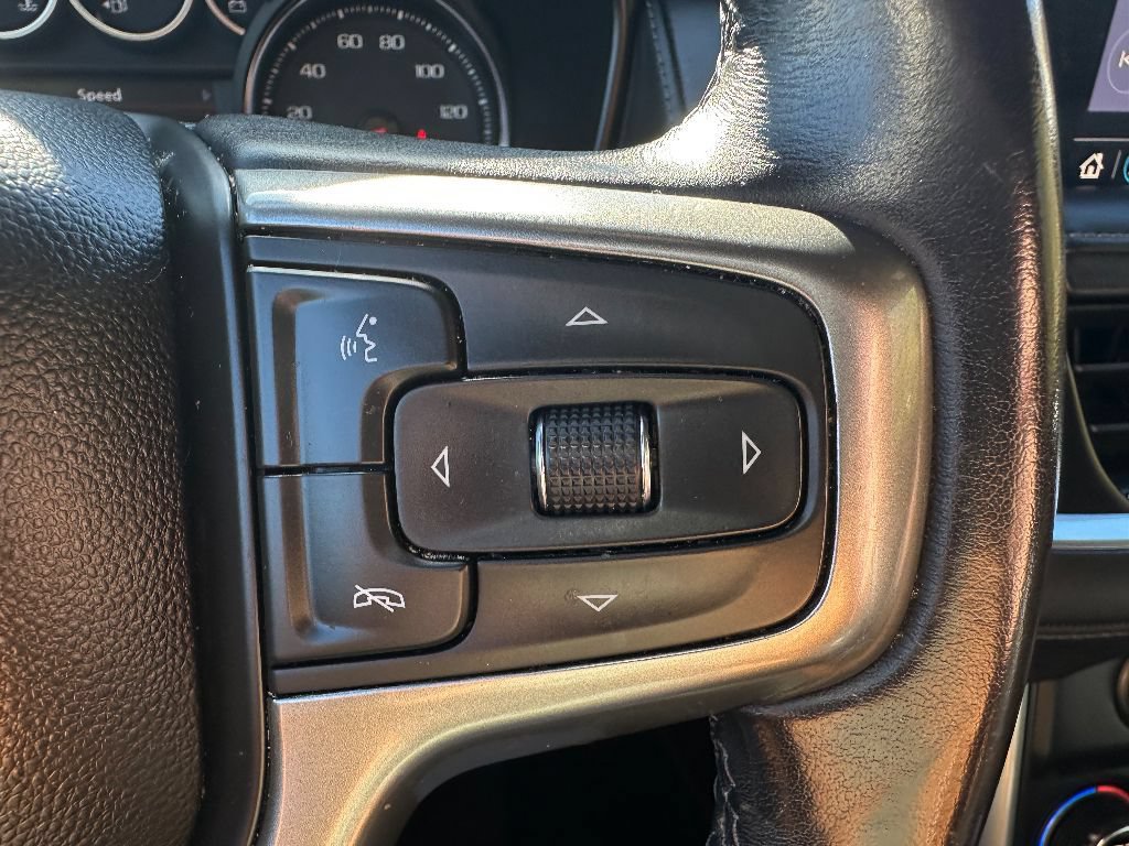 Used 2021 Chevrolet Tahoe Z71 w/ Luxury Package AWD/4WD image 30