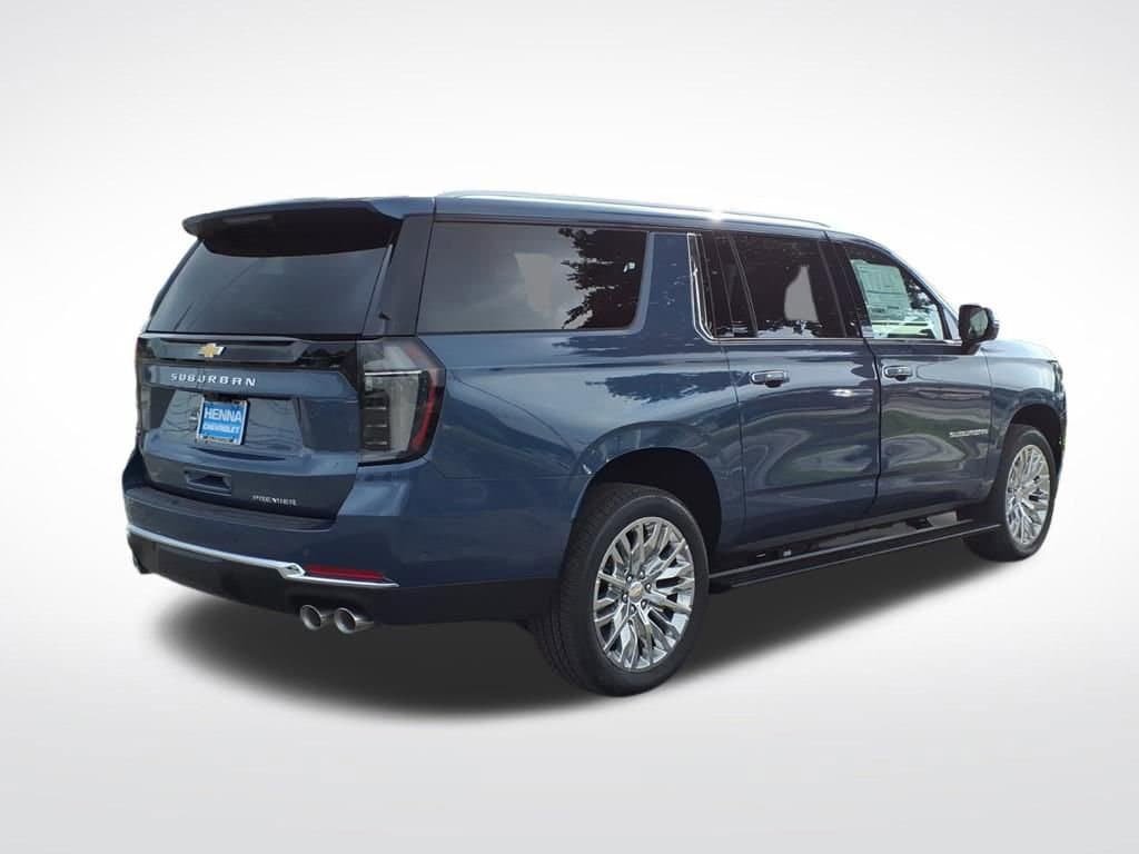 New 2026 Chevrolet Suburban Premier RWD image 3