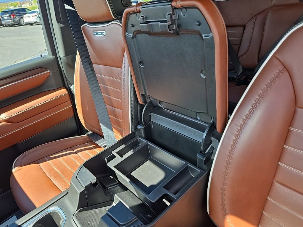 Used 2026 GMC Sierra 3500 Denali Ultimate image 39