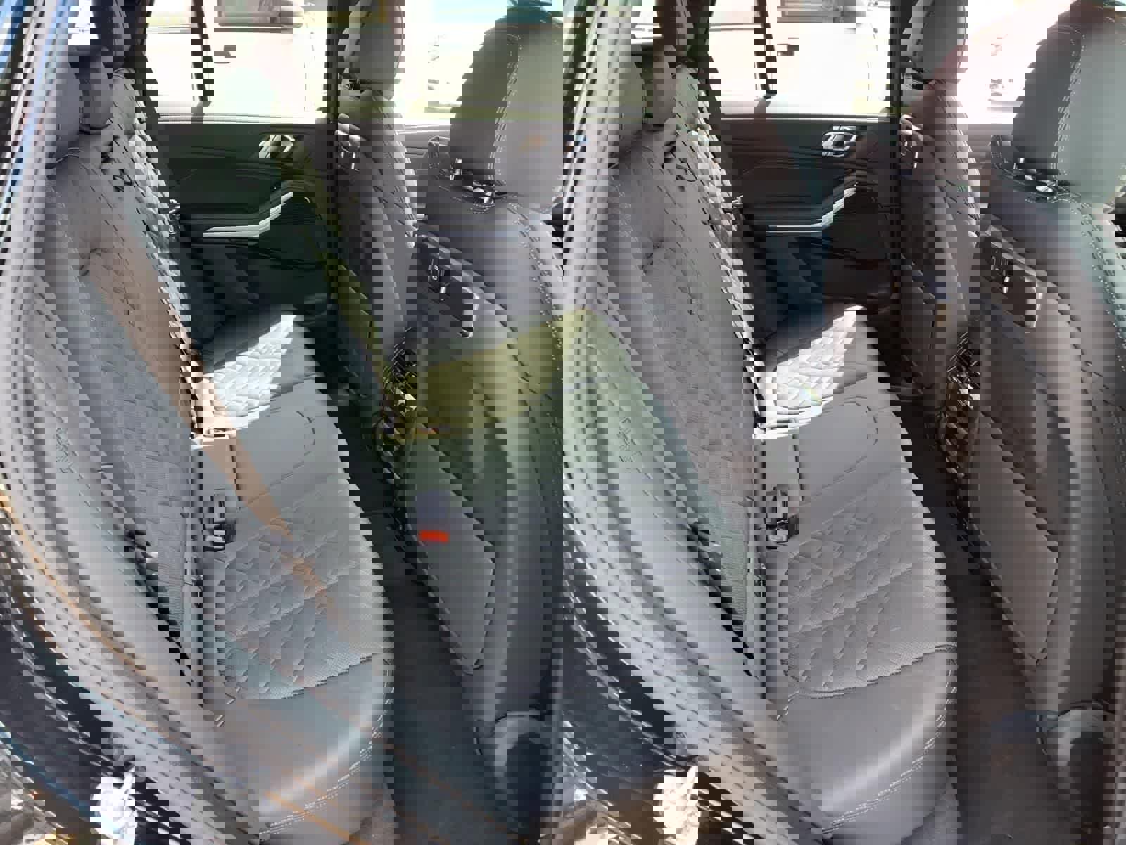 Used 2025 BMW X5 xDrive50e w/ M Sport Package image 12