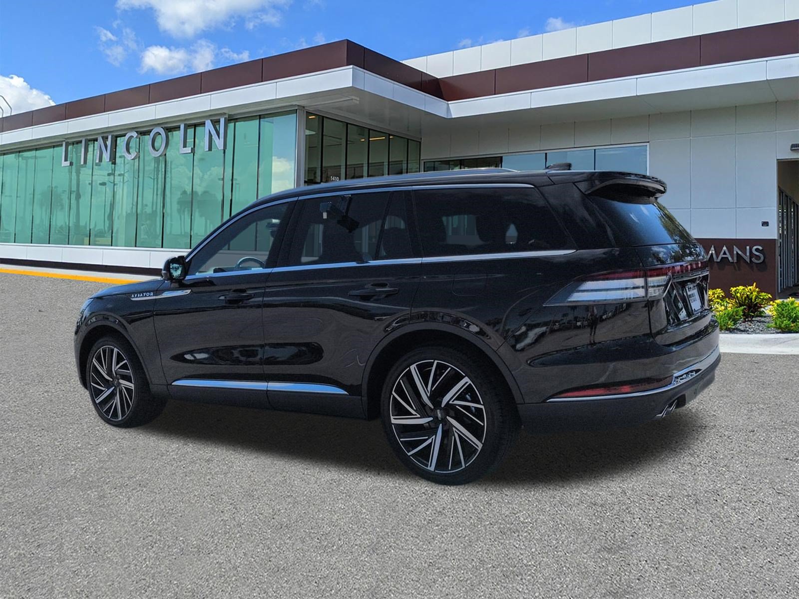 New 2026 Lincoln Aviator Reserve AWD/4WD image 6