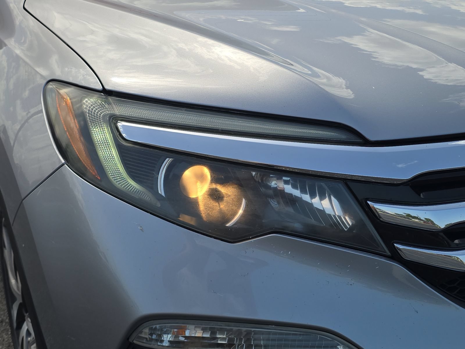 Used 2016 Honda Pilot Touring image 7