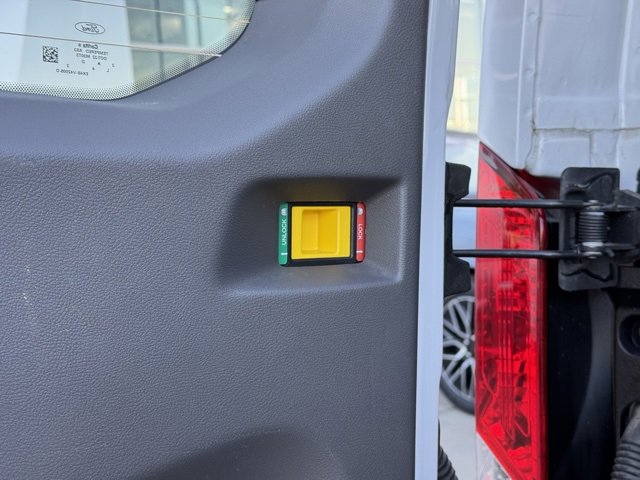Certified 2023 Ford Transit 350 XLT image 38