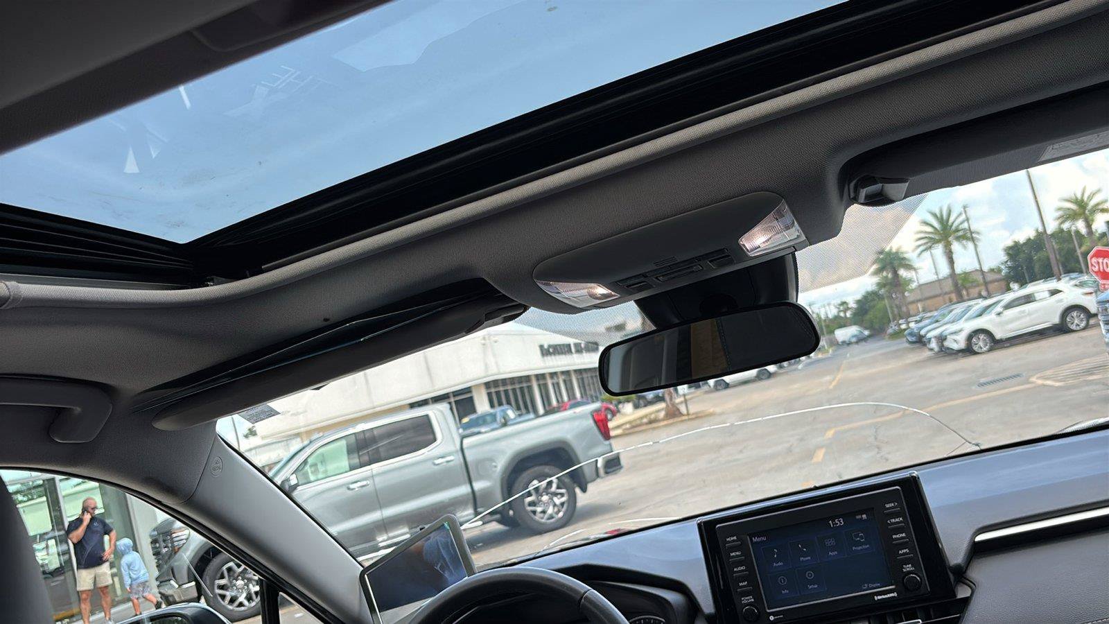 Used 2022 Toyota RAV4 XLE Premium FWD image 26