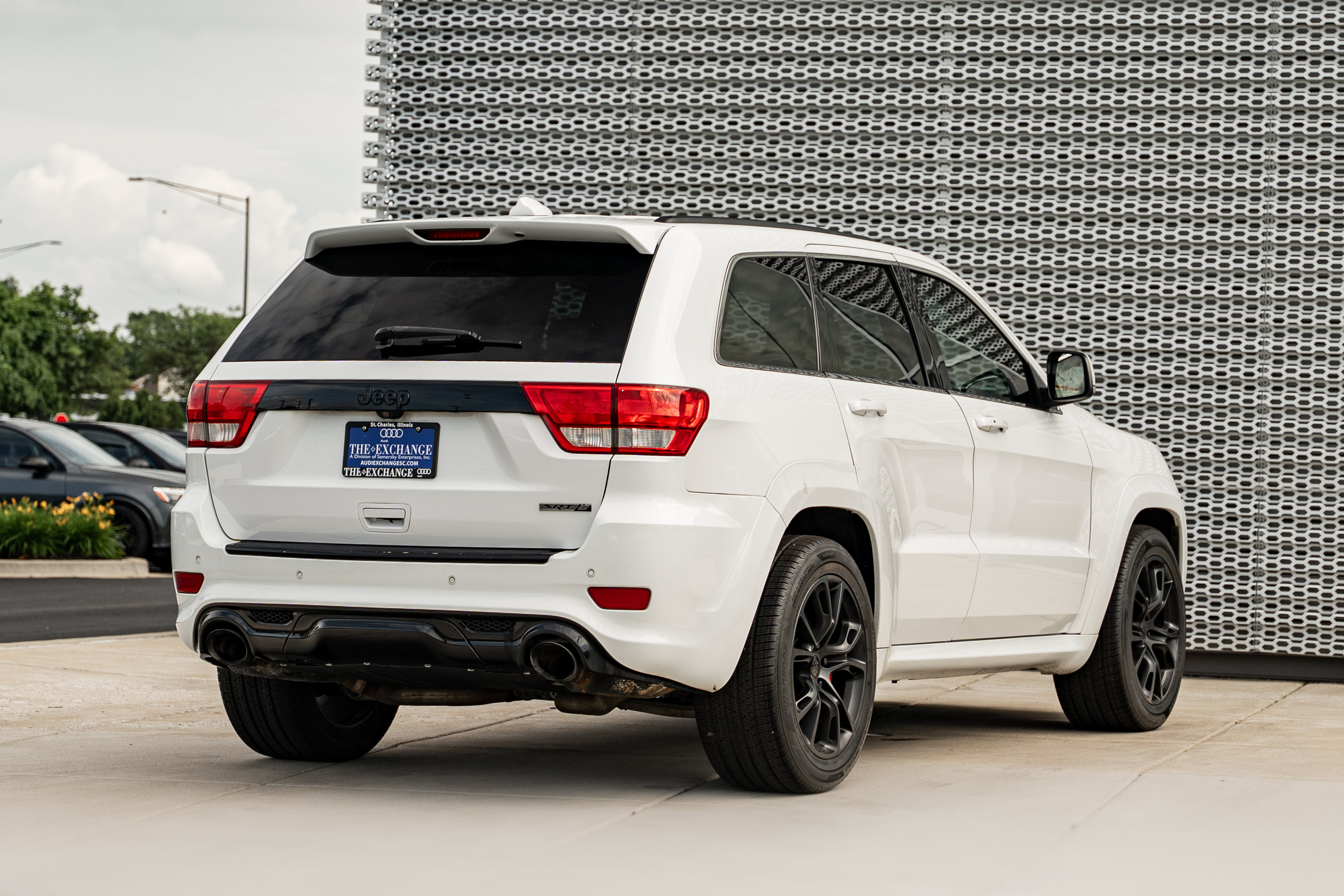 Used 2013 Jeep Grand Cherokee SRT8 AWD/4WD image 3
