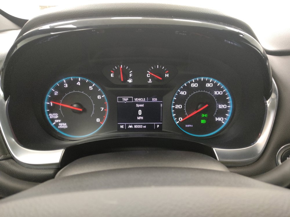 Used 2022 Chevrolet Traverse LT image 23