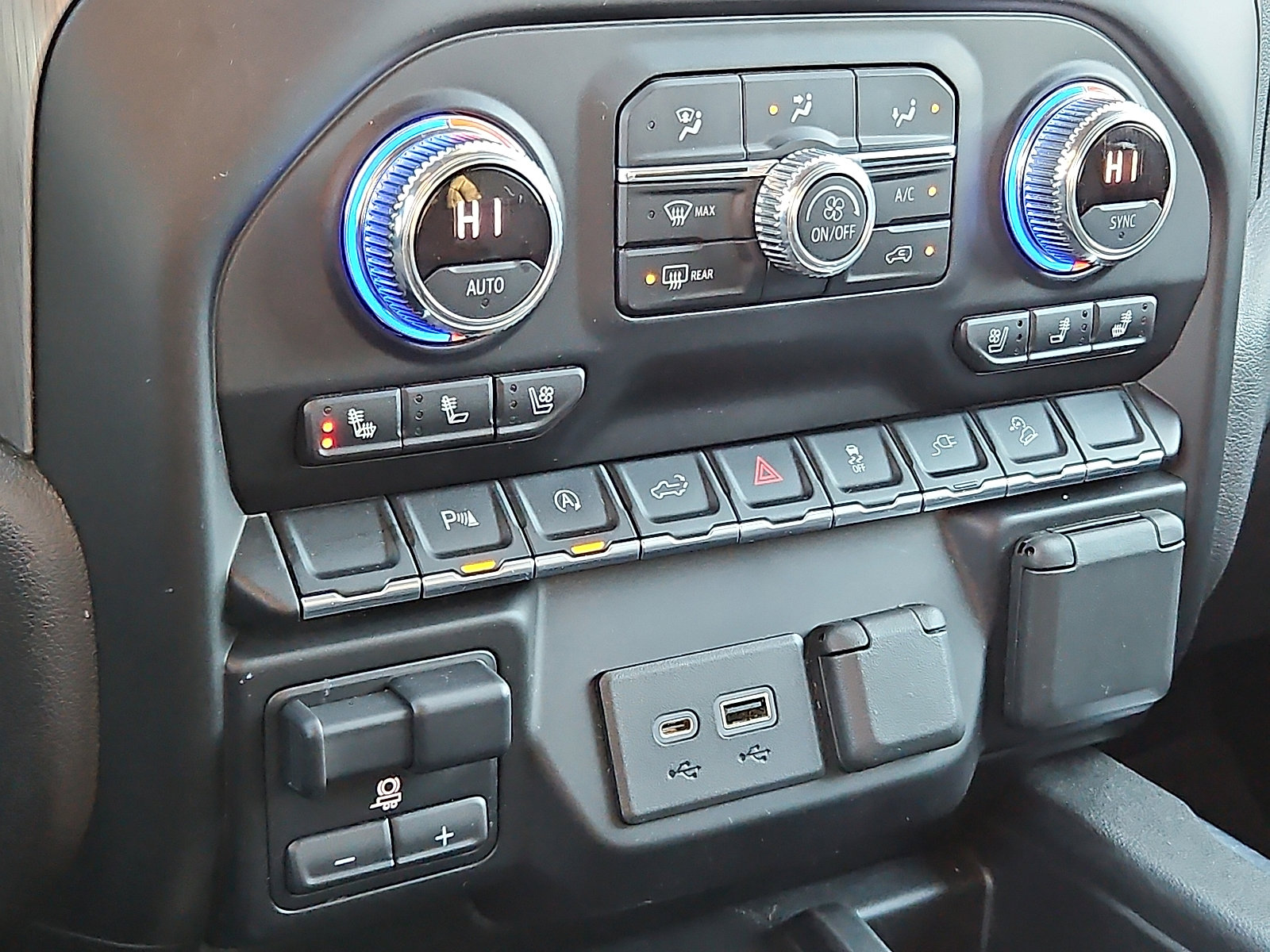 Used 2021 GMC Sierra 1500 Denali image 15