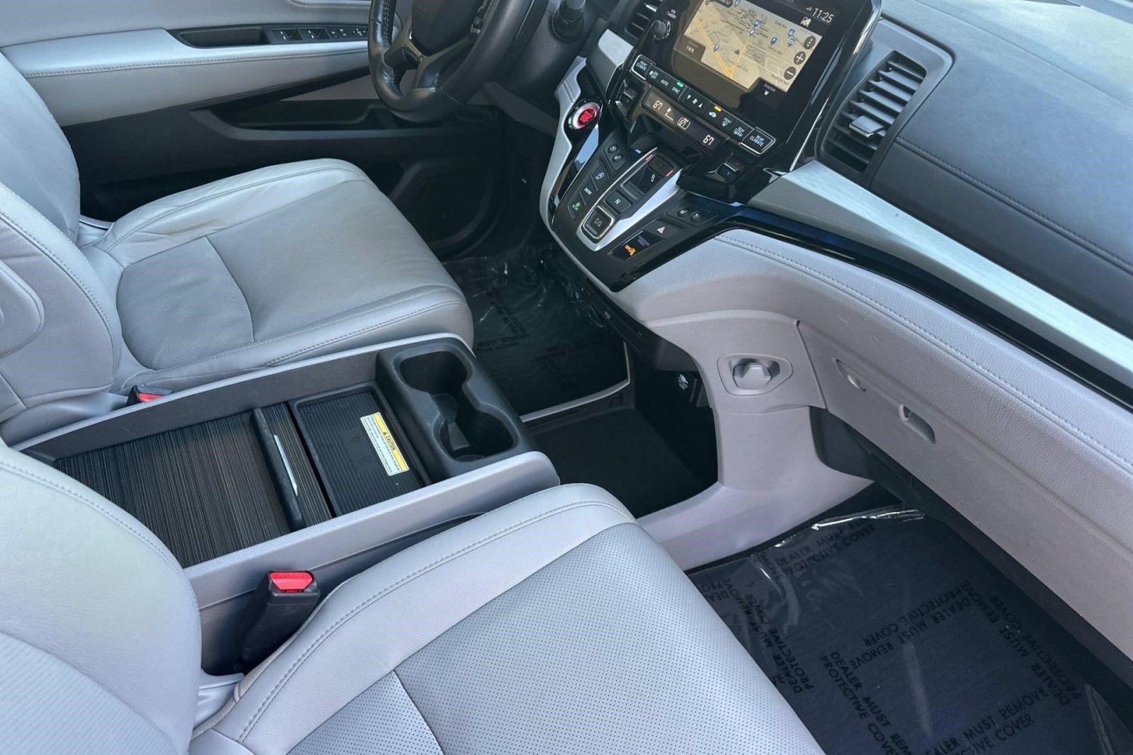 Used 2018 Honda Odyssey Elite image 28