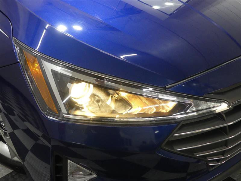 Used 2020 Hyundai Elantra Value Edition FWD image 15