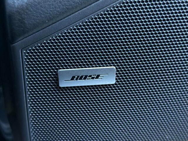 Used 2023 Porsche Cayenne Platinum Edition image 23