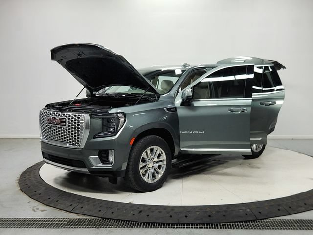 Used 2023 GMC Yukon Denali AWD/4WD image 11
