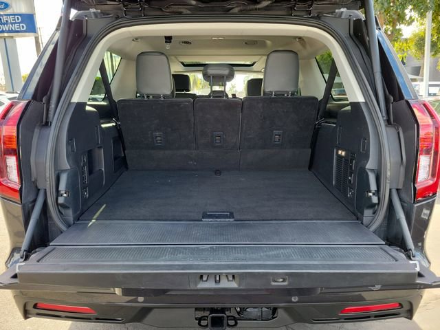 Certified 2025 Ford Expedition Max Active image 21