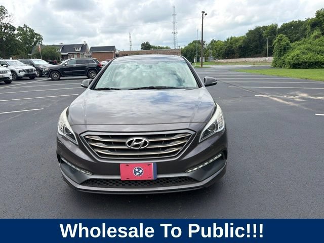 Used 2017 Hyundai Sonata Limited w/ Tech Package 03 FWD image 2