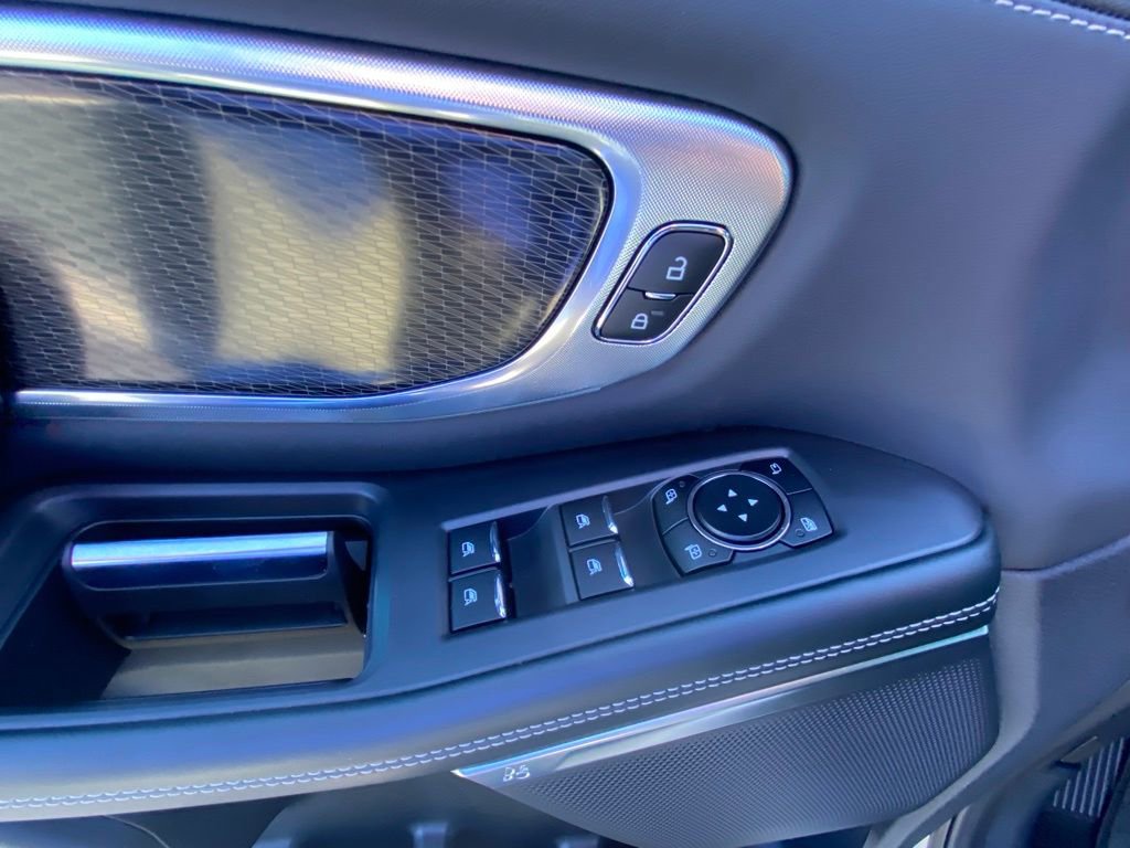 New 2026 Ford Expedition Max Platinum w/ Stealth Appearance Package image 11