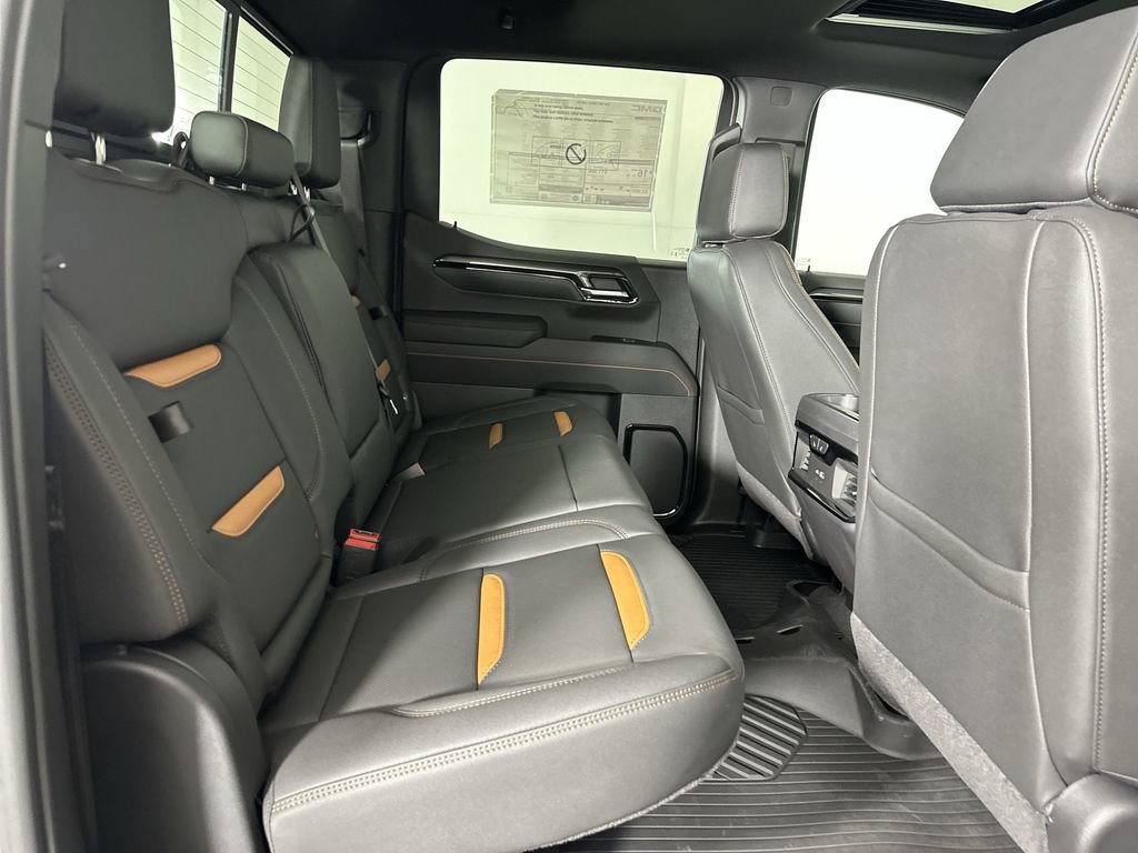 New 2026 GMC Sierra 1500 AT4 w/ AT4 Premium Package AWD/4WD image 27