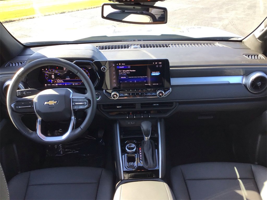 Used 2025 Chevrolet Colorado LT w/ LT Convenience Package image 22