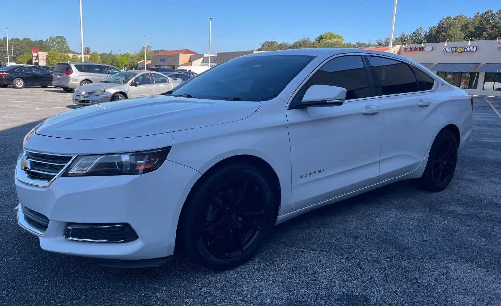 Used 2015 Chevrolet Impala LT FWD image 1