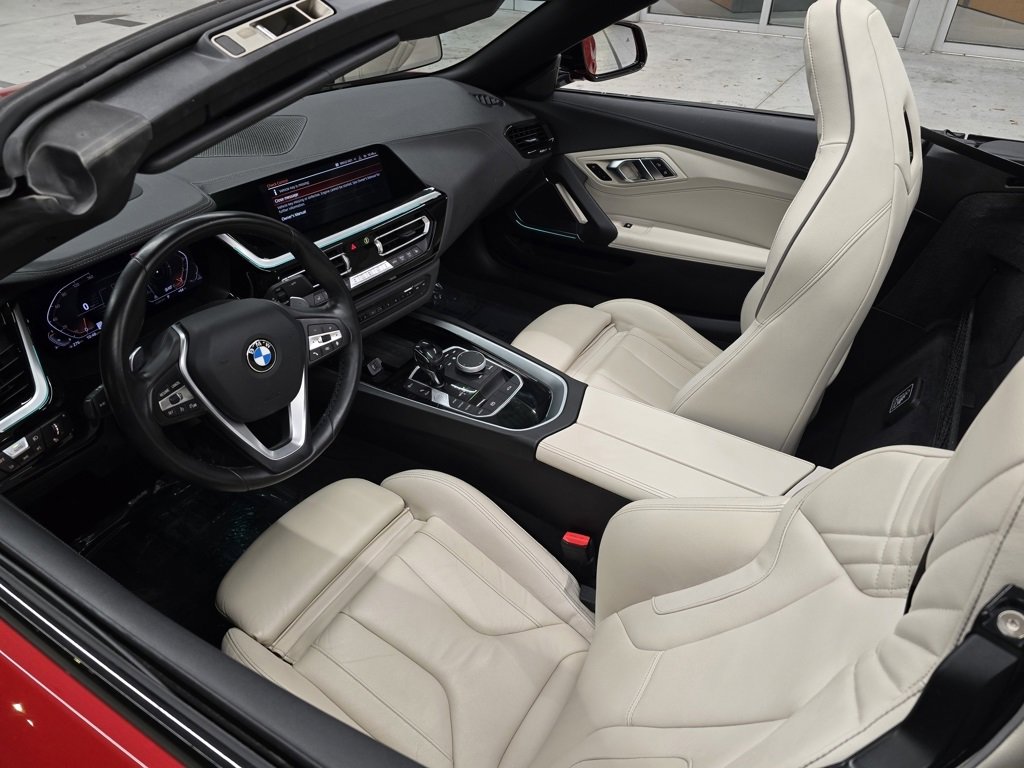 Used 2020 BMW Z4 sDrive30i w/ Premium Package image 15