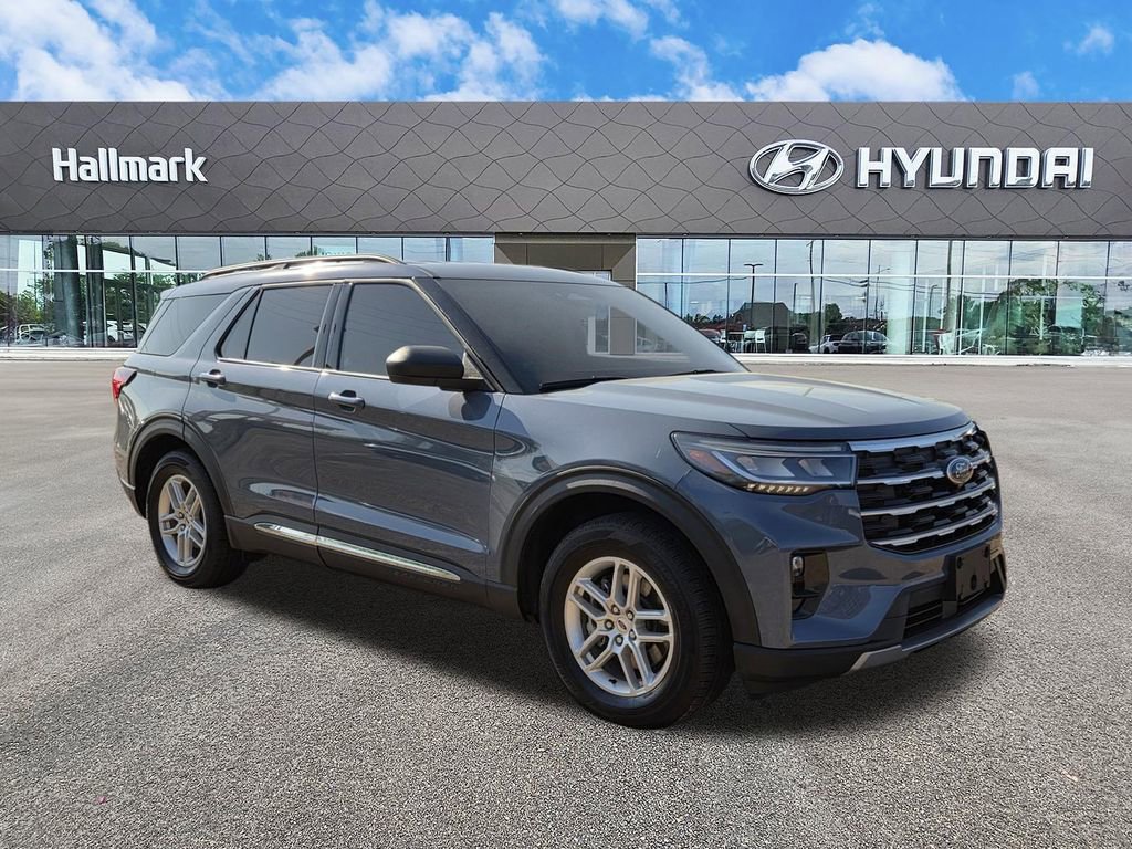 Used 2025 Ford Explorer Active w/ Active Comfort Package