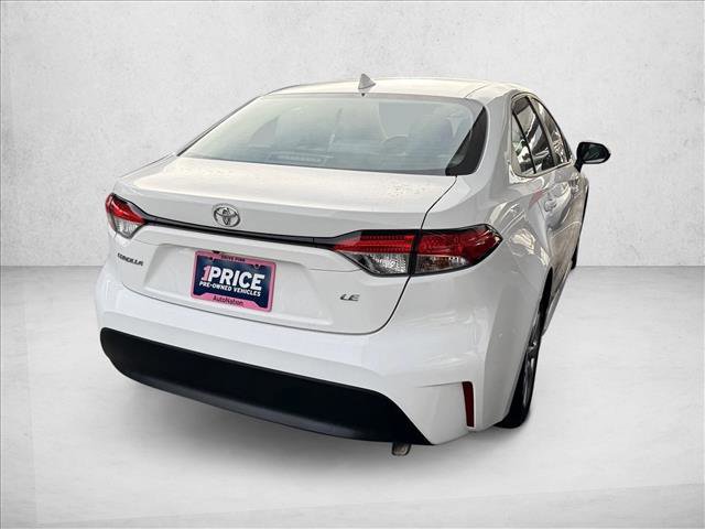 Used 2023 Toyota Corolla LE FWD image 5