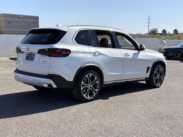 Used 2026 BMW X5 sDrive40i w/ Premium Package RWD image 6