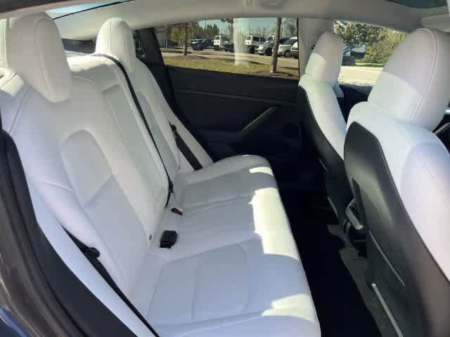 Used 2023 Tesla Model 3 Standard Range RWD image 18