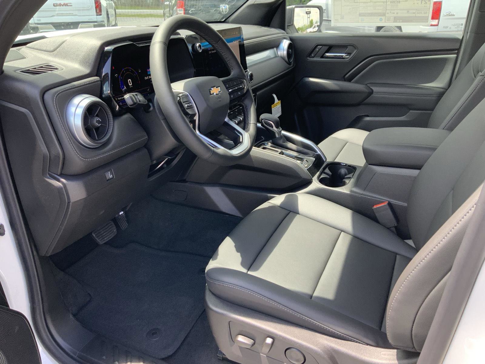 New 2026 Chevrolet Colorado LT w/ LT Convenience Package RWD image 28