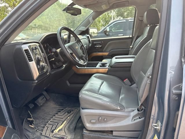 Used 2015 Chevrolet Silverado 1500 LTZ w/ LTZ Plus Package AWD/4WD image 22