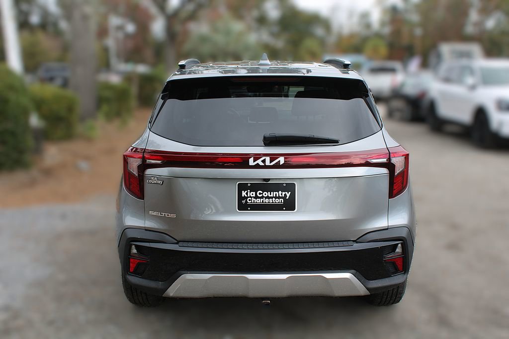 Certified 2024 Kia Seltos EX image 8
