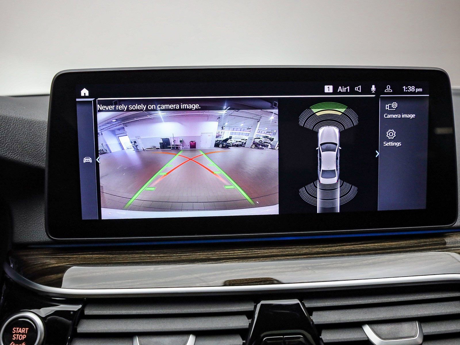 Certified 2023 BMW 530e w/ M Sport Package image 26