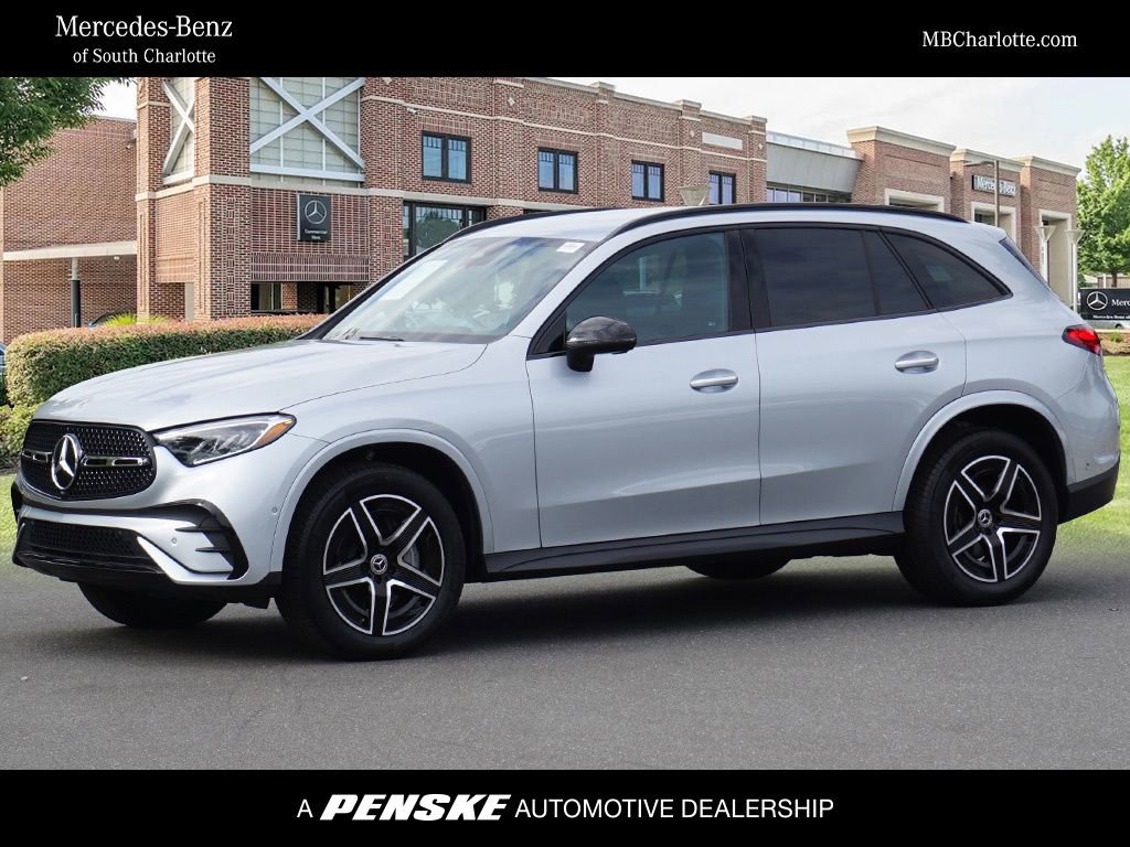 Certified 2025 Mercedes-Benz GLC 300 GLC 300 image 1