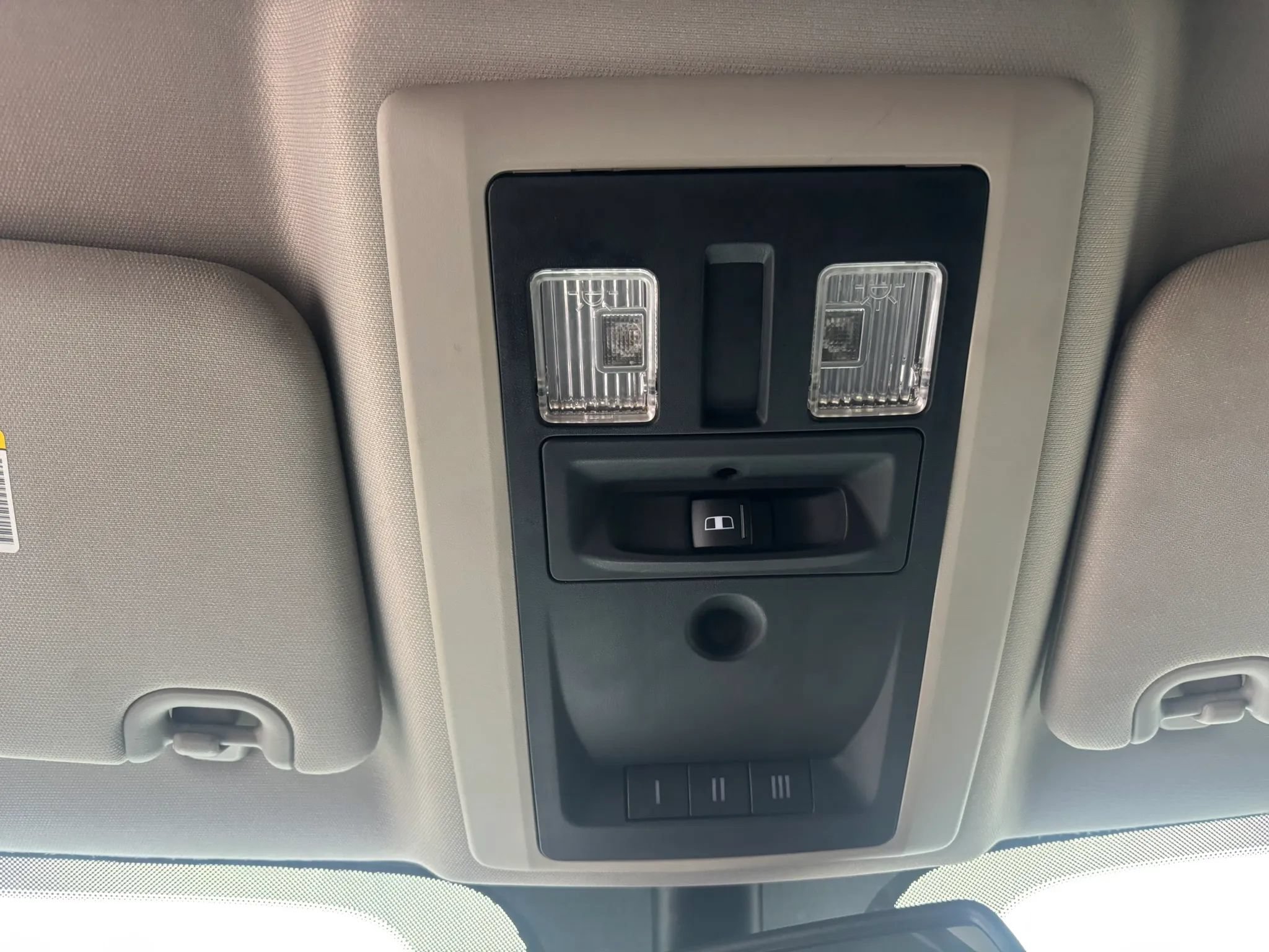 Used 2016 RAM 2500 Laramie AWD/4WD image 29