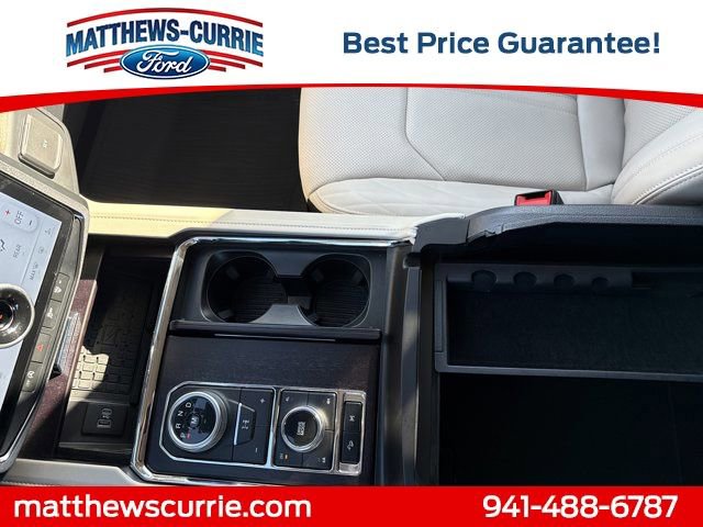 Certified 2024 Ford Expedition Platinum image 23