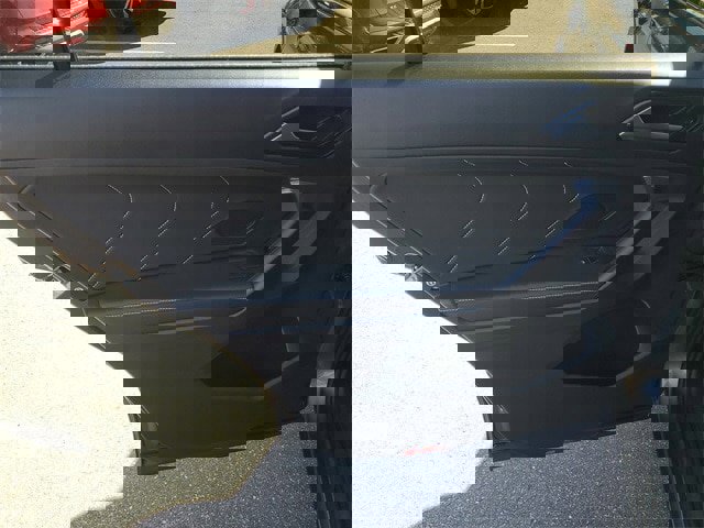 Certified 2023 Volkswagen Tiguan SE image 9