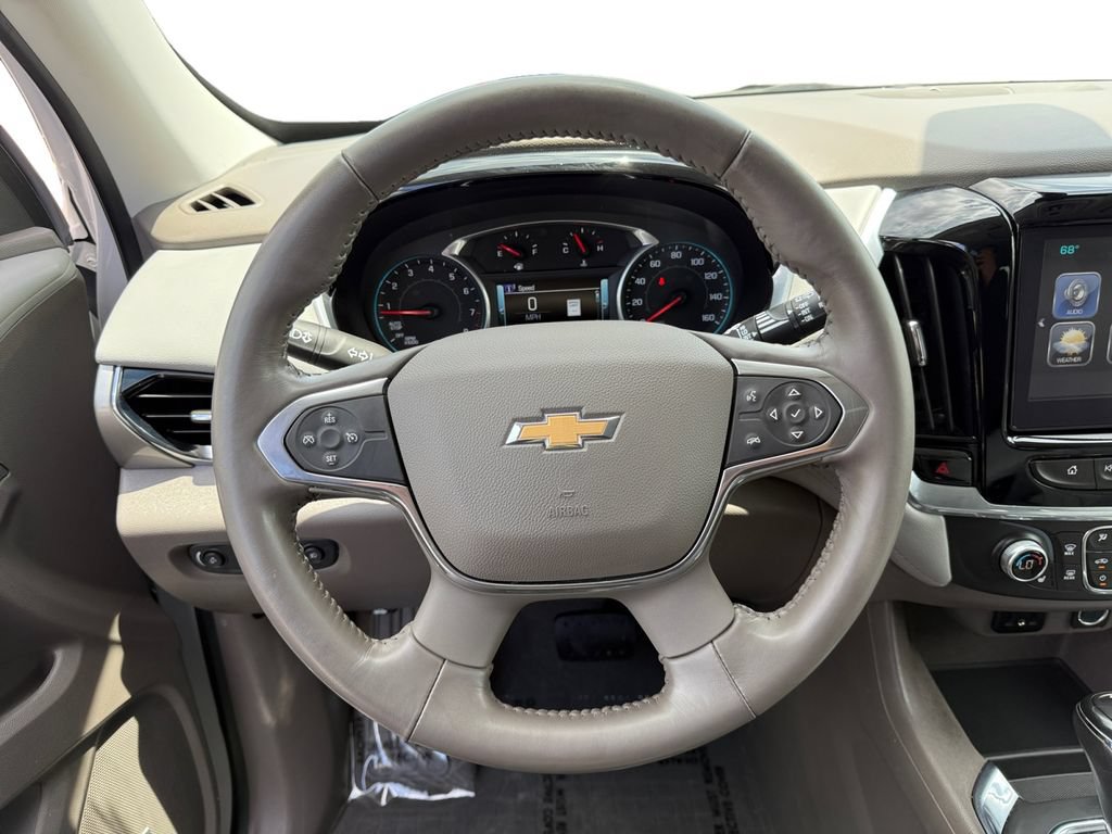 Used 2019 Chevrolet Traverse LT w/ LT Premium Package AWD/4WD image 12