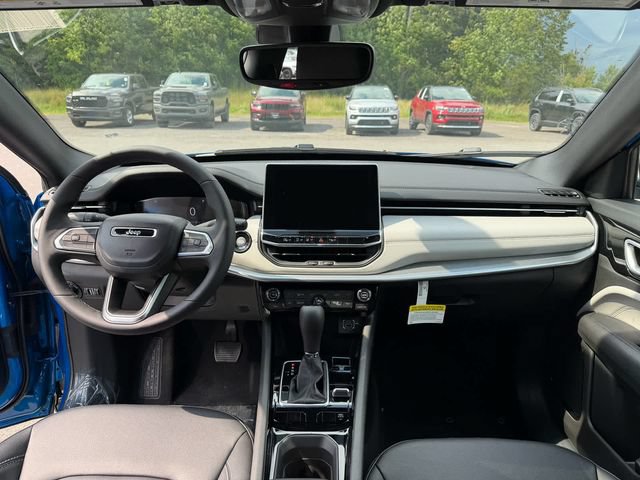 New 2026 Jeep Compass Limited AWD/4WD image 11