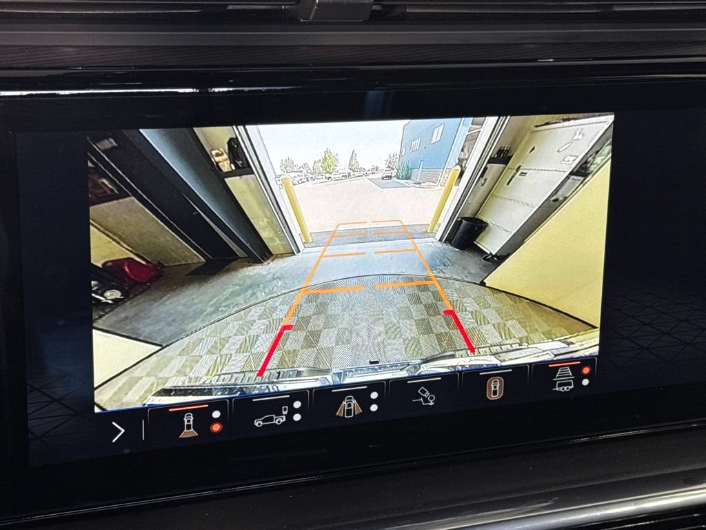 Certified 2024 GMC Sierra 1500 Denali Ultimate AWD/4WD image 24