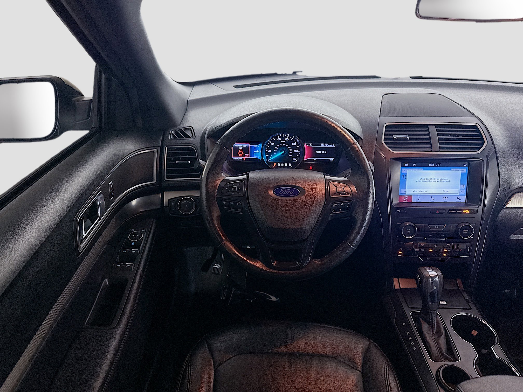 Used 2018 Ford Explorer XLT w/ Equipment Group 202A image 17