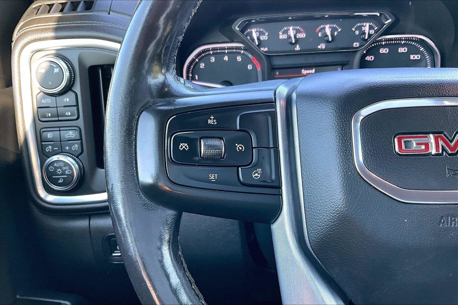 Used 2019 GMC Sierra 1500 SLT w/ SLT Premium Package AWD/4WD image 19