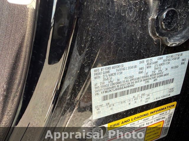 Used 2025 Ford Expedition Max Active image 13