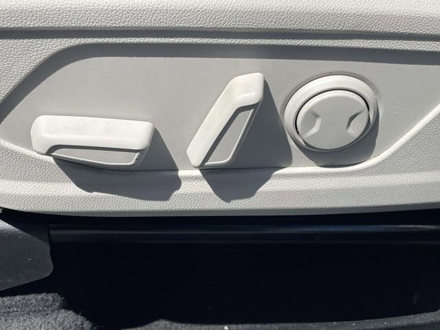 Certified 2022 Kia Sorento SX image 27