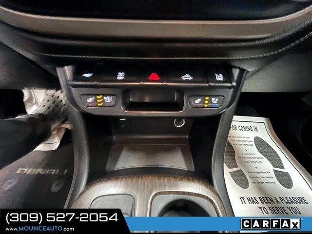 Used 2017 GMC Canyon Denali image 18
